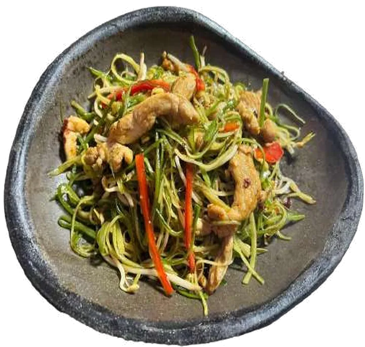 Tavuklu Japon Salatası